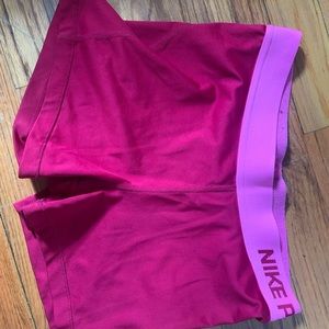 ORIGINAL NIKE PRO—NEGOTIABLE